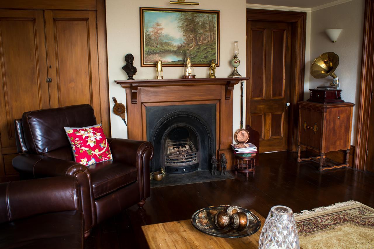 Holland House Bed & Breakfast เนลสัน ภายนอก รูปภาพ